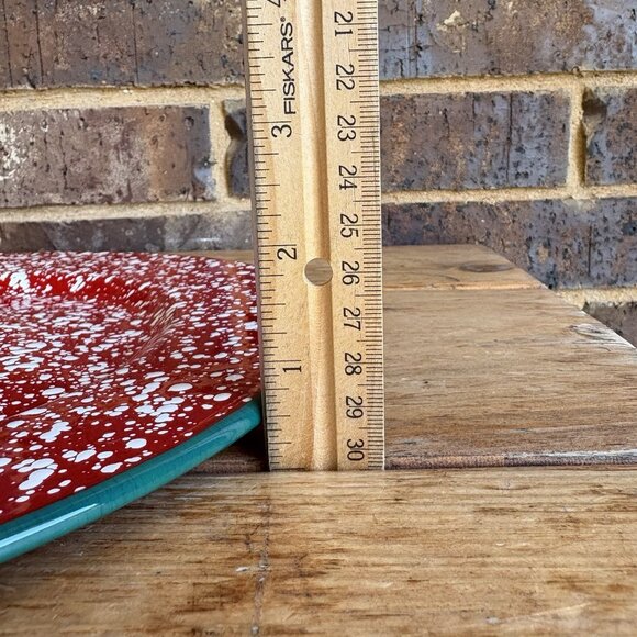 Robert Stanley Enamelware Serving Plates Chargers Red White Speckled Green Edge - Picture 13 of 13